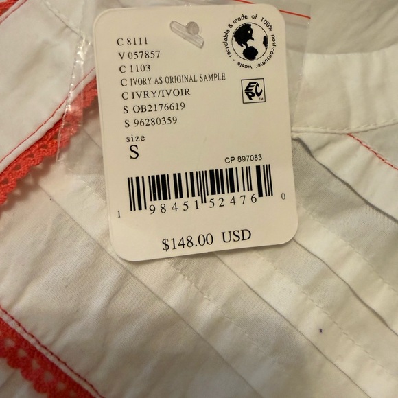 NWT!!  Beautiful Free People Frankie Ivory White Eyelet Blouse 100% Cotton - Picture 4 of 8